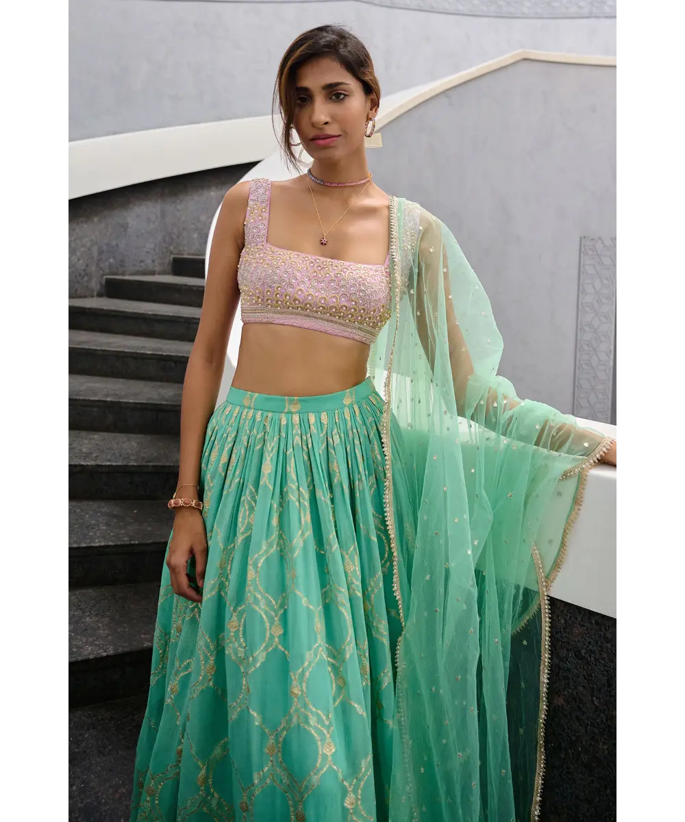 CHAMEE AND PALAK - Veda